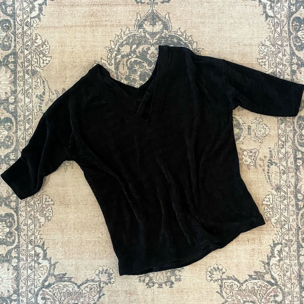 Cherish top, black, criss cross front, size S